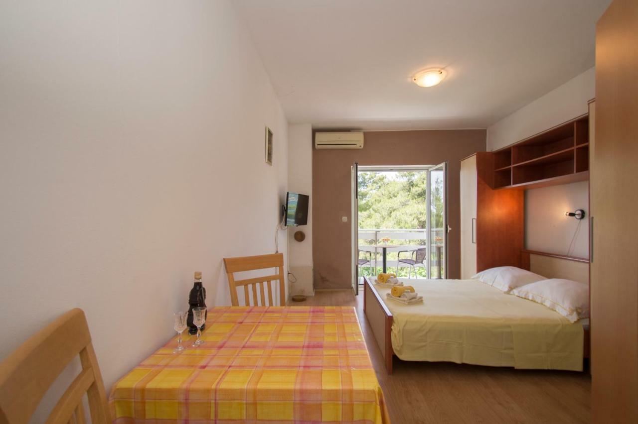Vita Apartments Zrnovo Zewnętrze zdjęcie